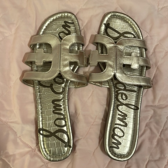 Sam Edelman Slides size 11